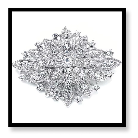Jewelry - 🌸2/$20-(New in package) Sparkling Rhinestone Elegant Silver Floral Brooch